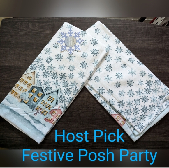 2 Snowy Winter Snowman themed Hand Towels - Picture 1 of 7